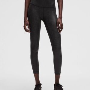 Lululemon Athletica Matte Foil Wunder Train Leggings. NWT.